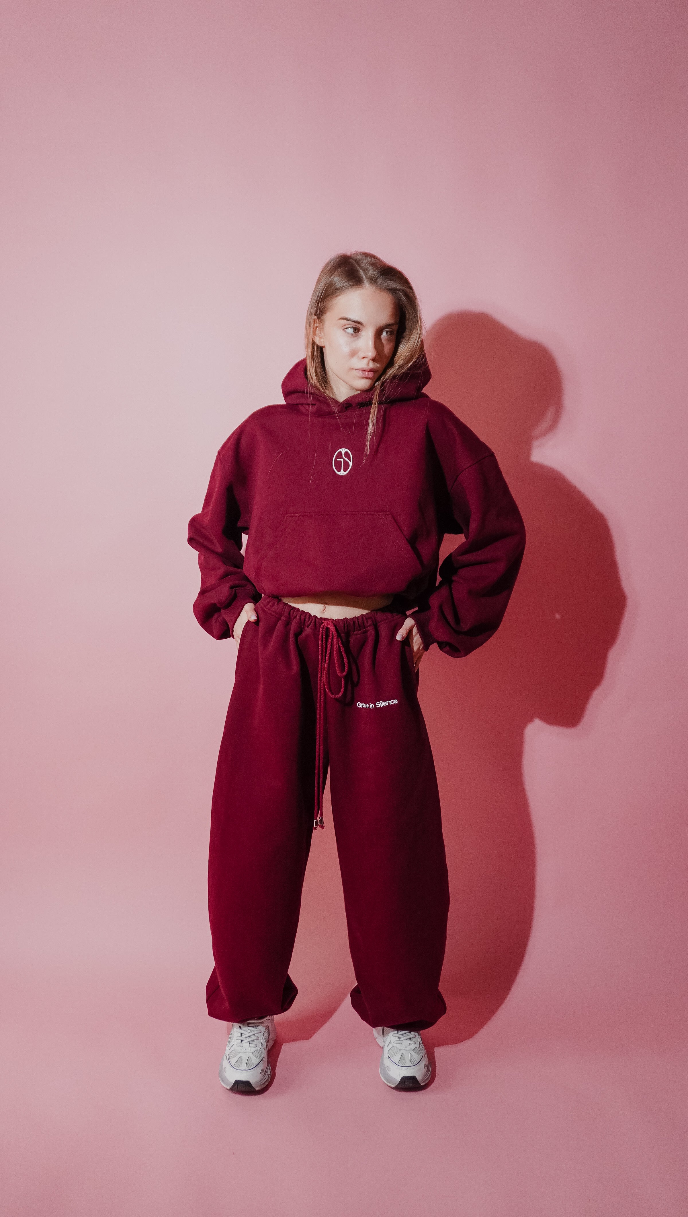 Barrel Joggers in Ruby WINE