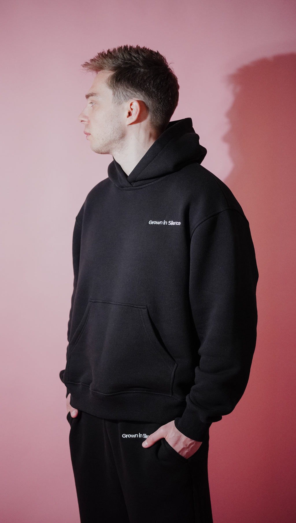 Oversized Hoodie in MIDNIGHT BLACK