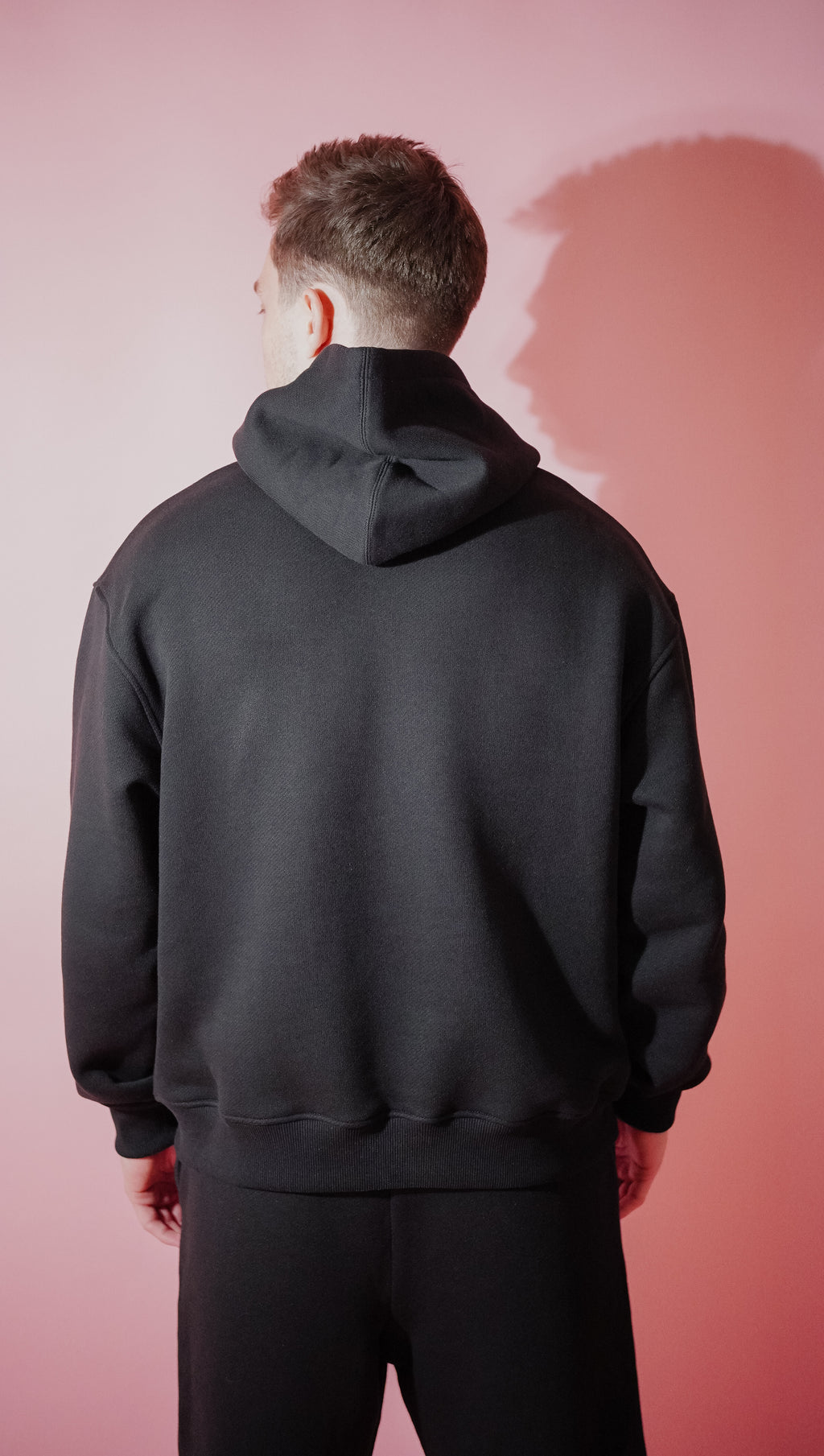 Oversized Hoodie in MIDNIGHT BLACK