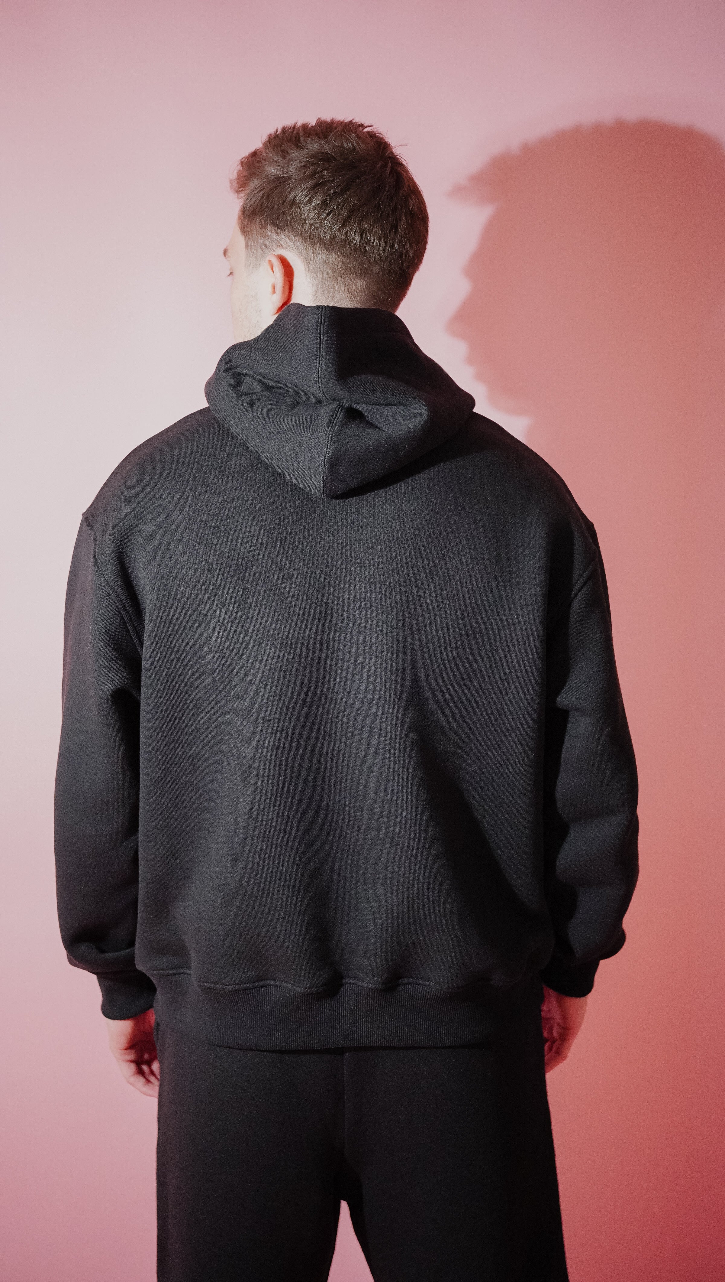 Oversized Hoodie in MIDNIGHT BLACK