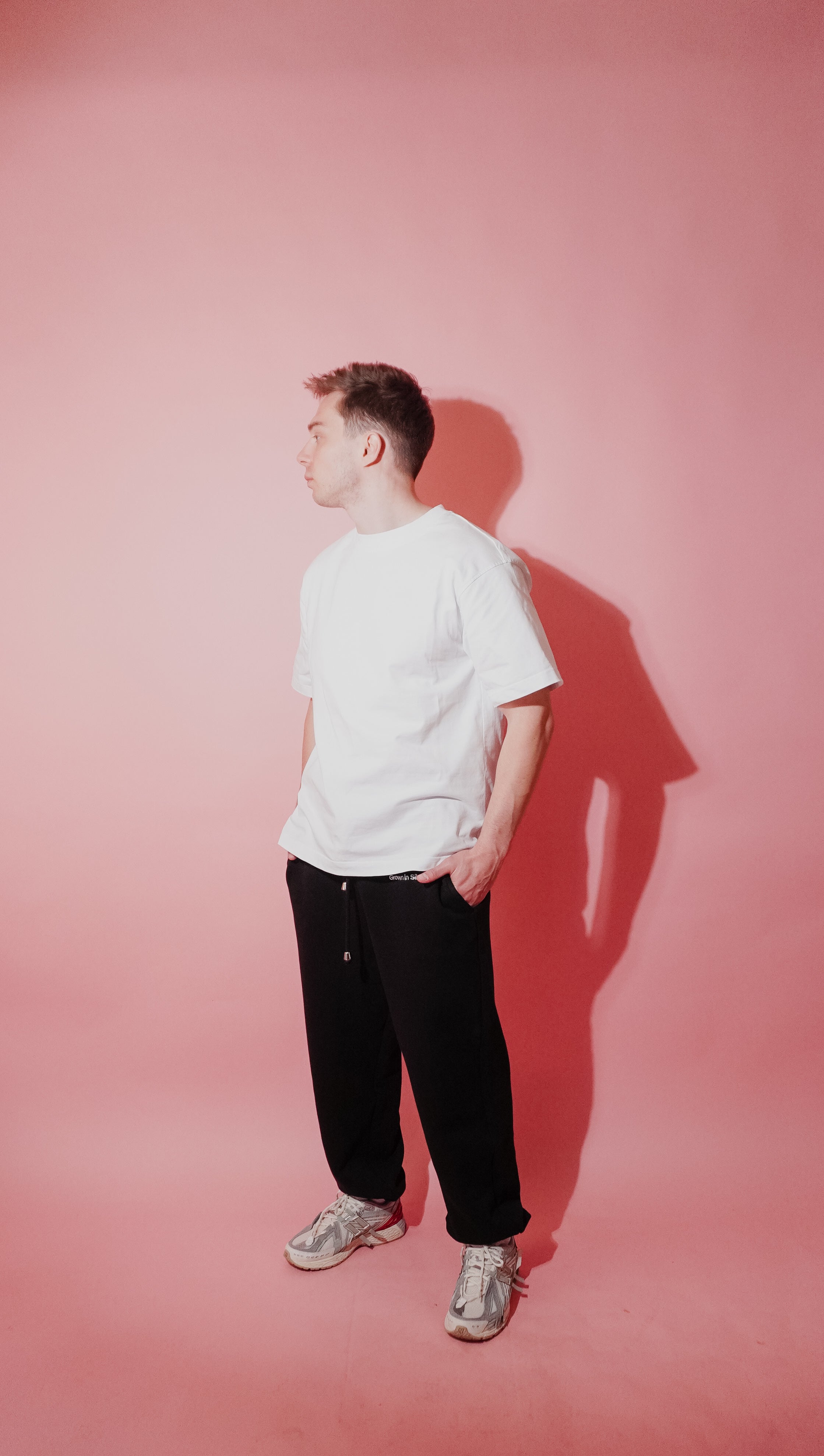 Oversized UNISEX Tee in RAW WHITE (One Size)