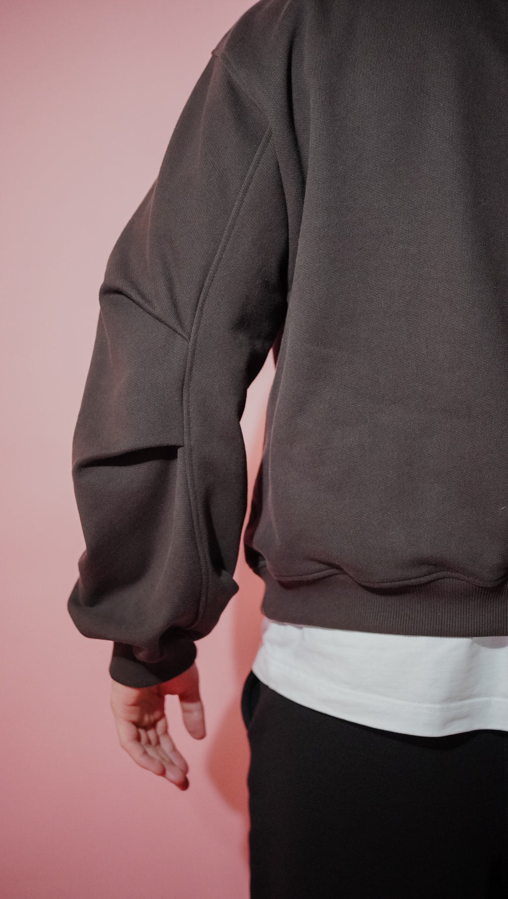 Oversized Barrel Sleeves Hoodie in DARK CHOCO
