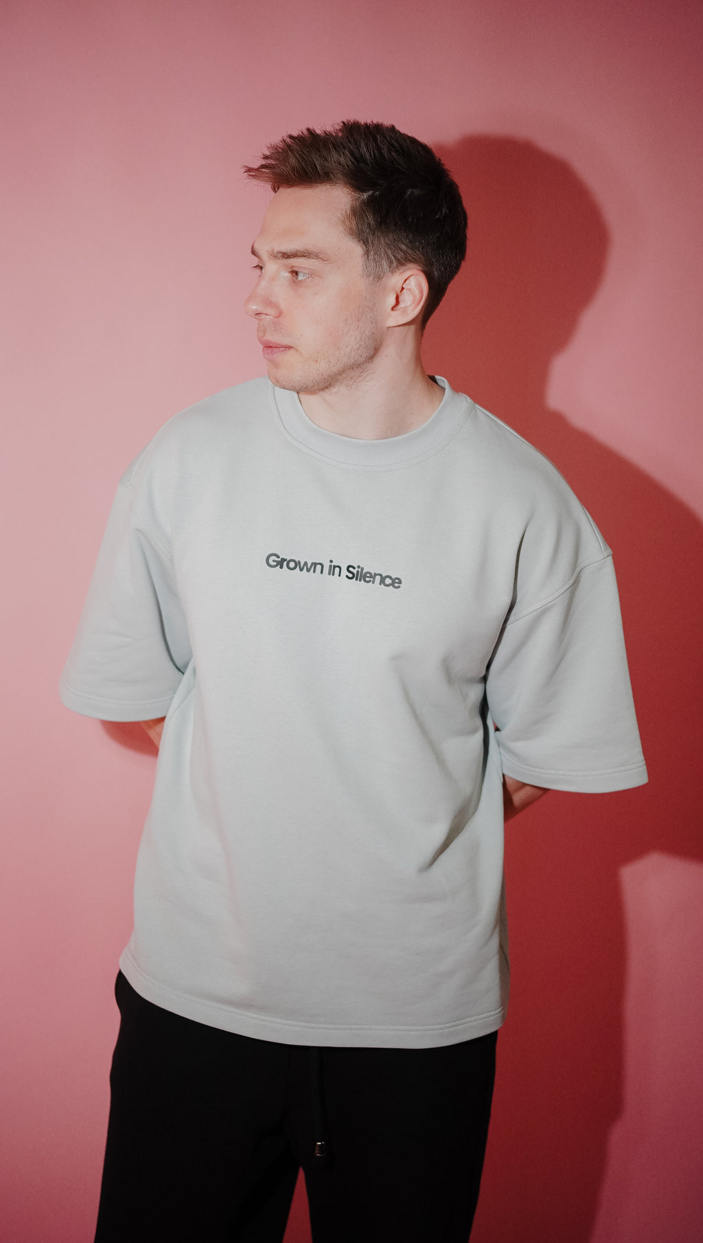 Oversized UNISEX Tee in CLOUD METALLIC (One Size)